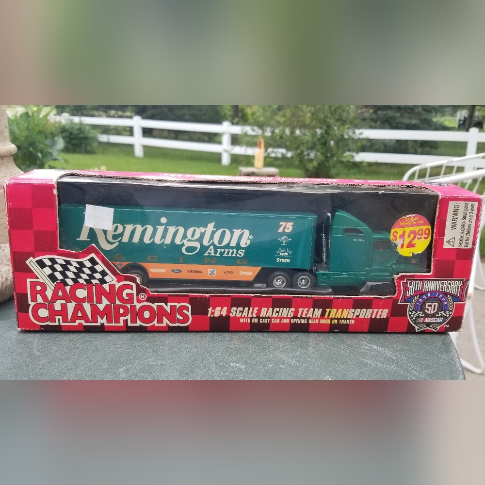 Remington Nascar Racing Semi